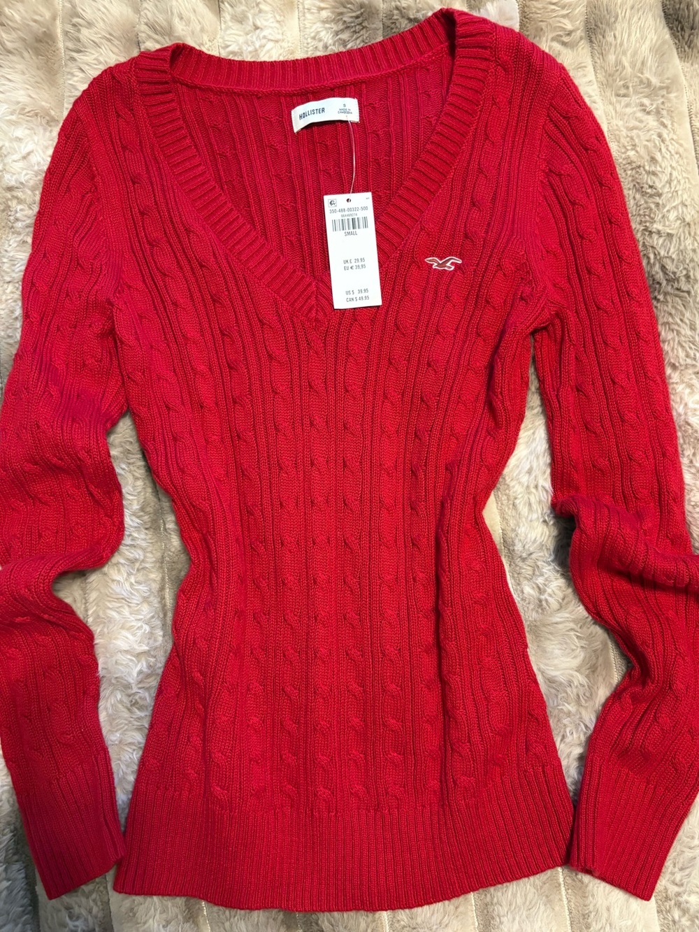 Hollister Women's Bright Red Cable-Knit V-Neck Sweater